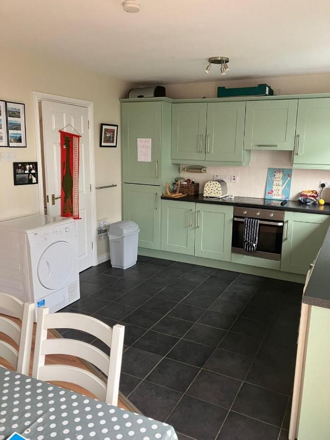 Strand Cottage, Ballycastle. Modern Home Esterno foto